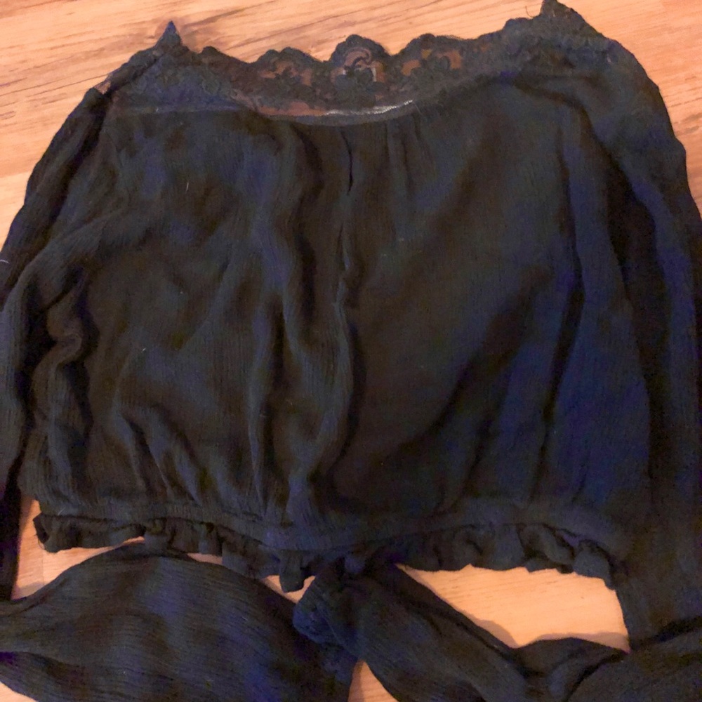 Streetwear Top With Lace